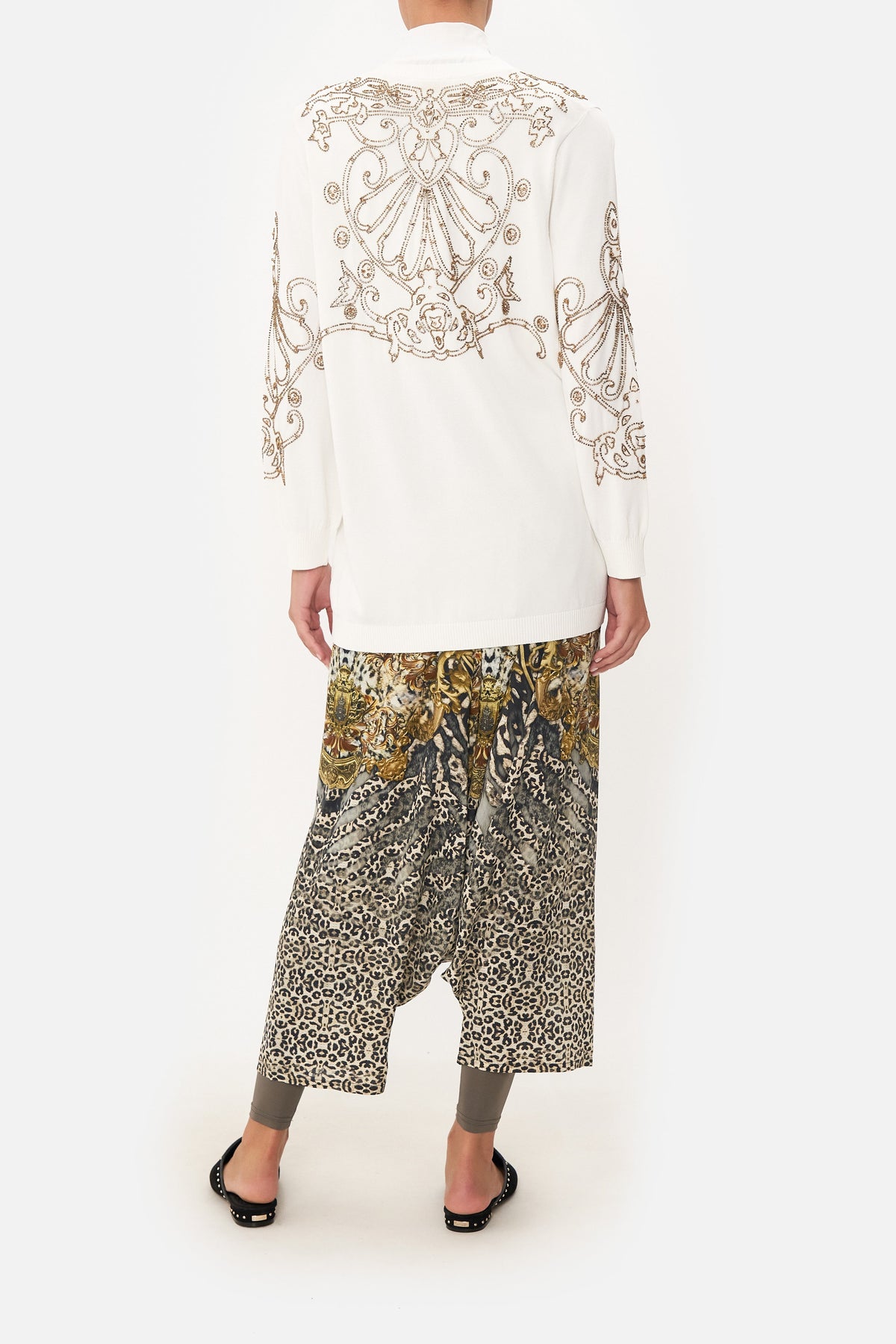 EMBELLISHED V NECK KNIT ARMADA