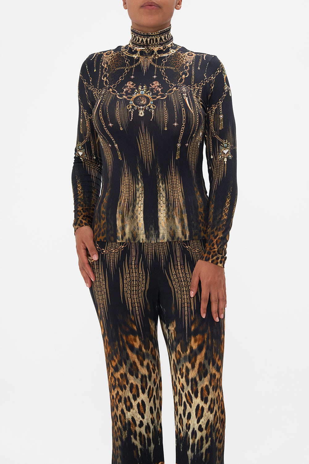 JERSEY TURTLENECK JUNGLE DREAMING