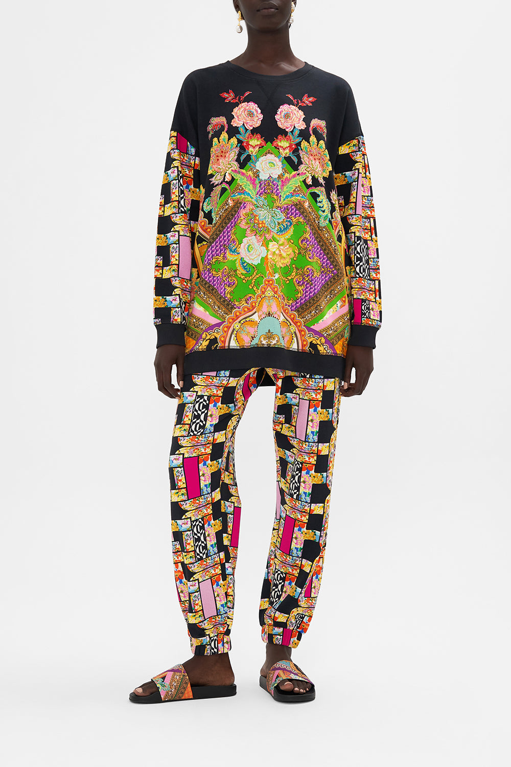 Front view of model wearing CAMILLA printed oversized sweater in Signora Milano print