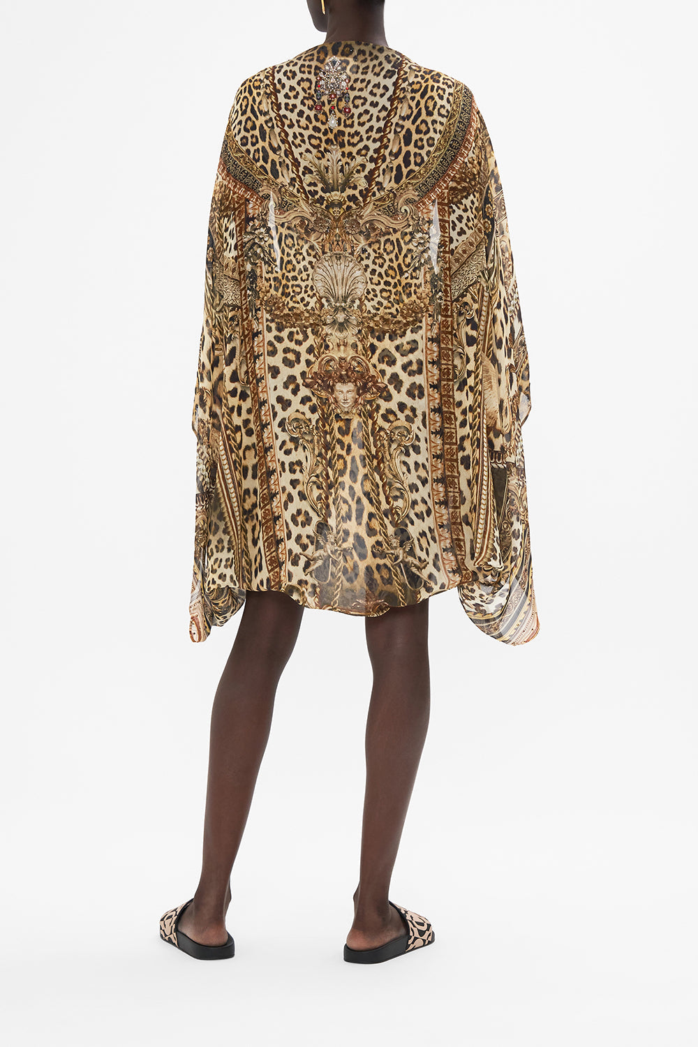 SILK SHRUG STANDING OVATION