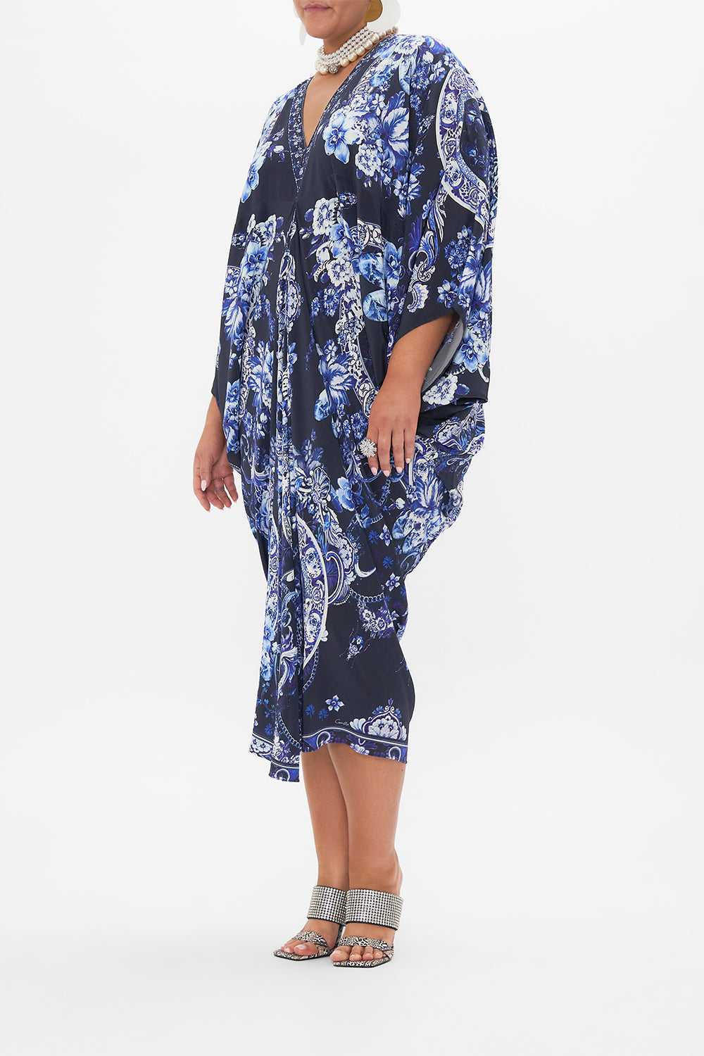 T SHAPE LONG KAFTAN DELFT DYNASTY