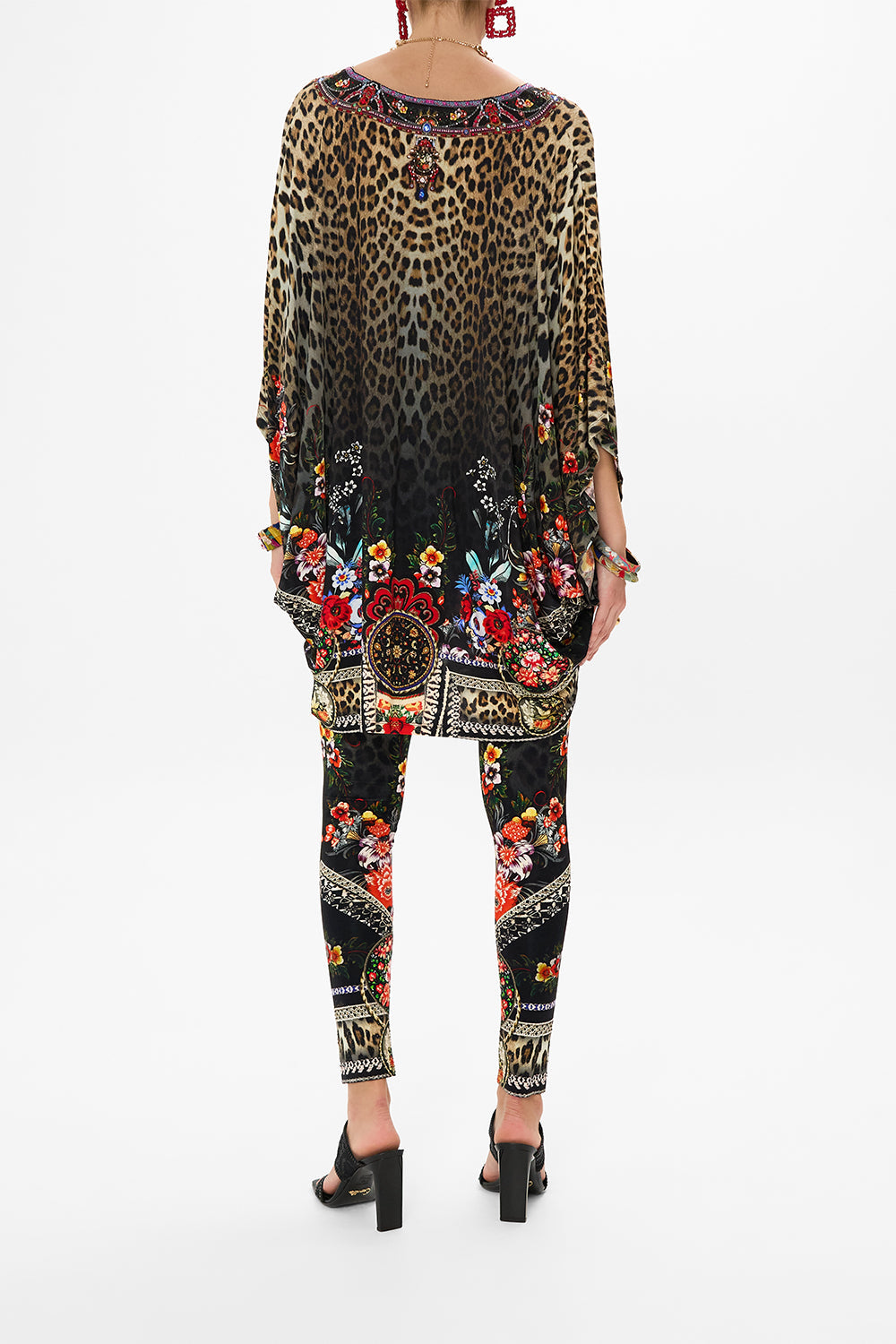 CAMILLA black floral leggings in Volendam Dolls print