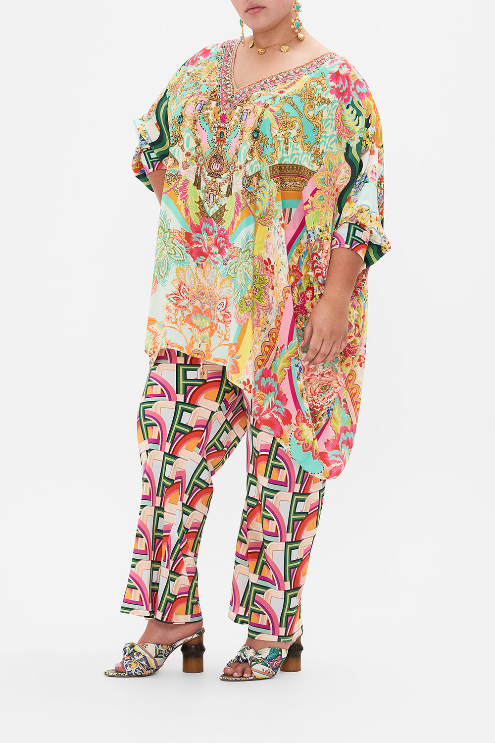 SHORT KAFTAN WITH CUFF AN ITALIAN WELCOME