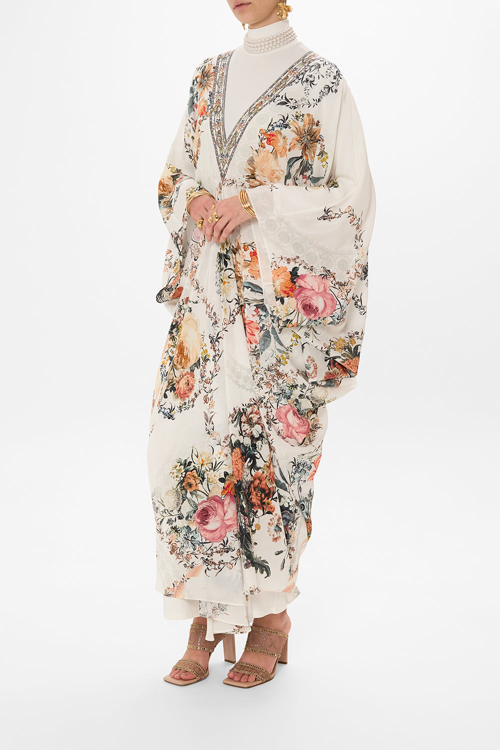 CAMILLA white kaftan in De Haar Memoirs print