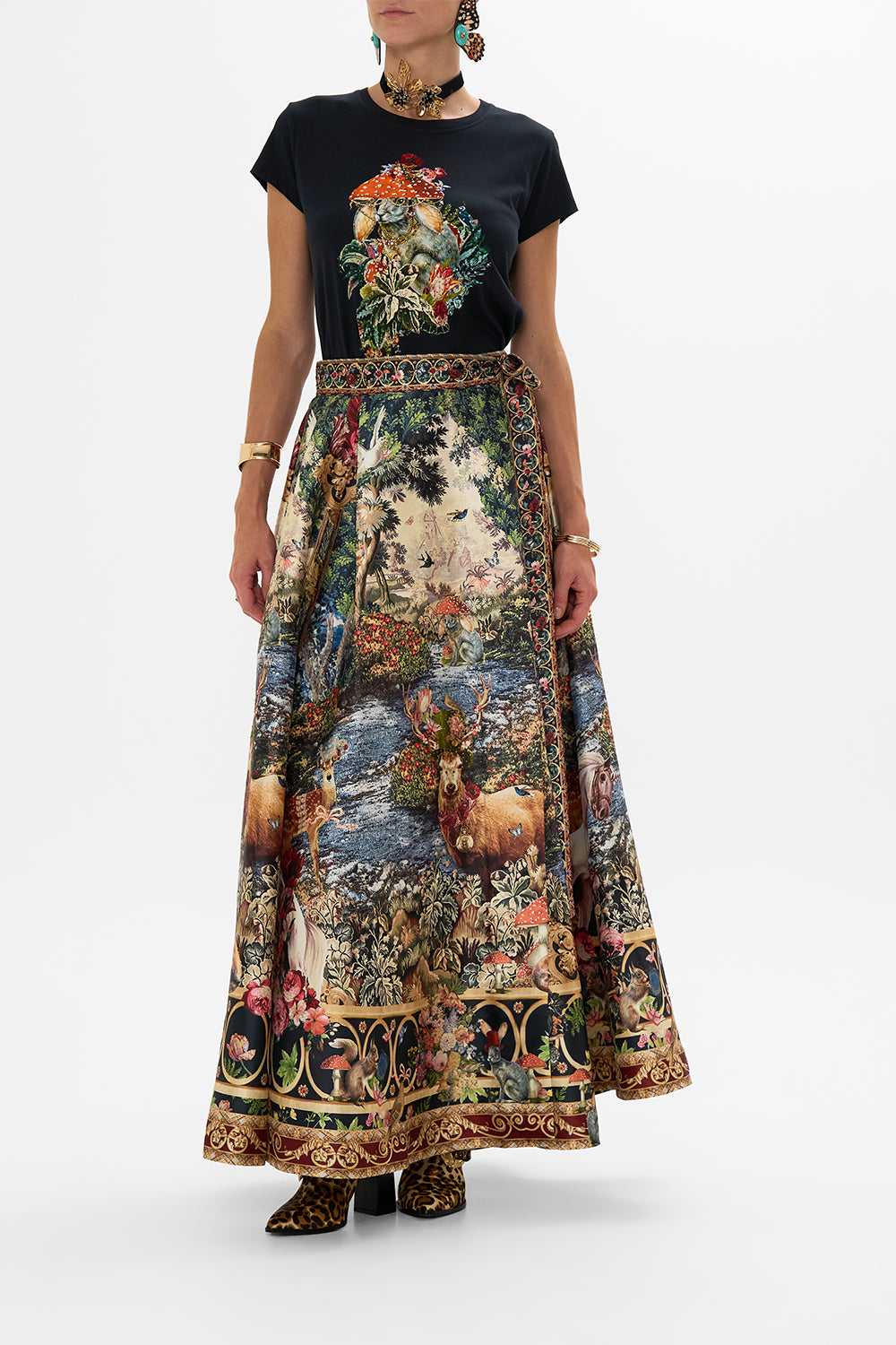 CAMILLA Black Curved Hem Fitted Tee in Tapestry Totems