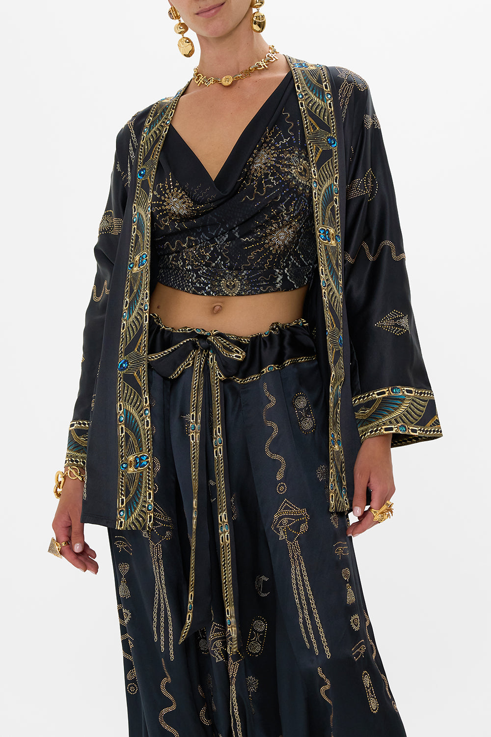 SHORT BATWING LAYER CALL ME CLEOPATRA