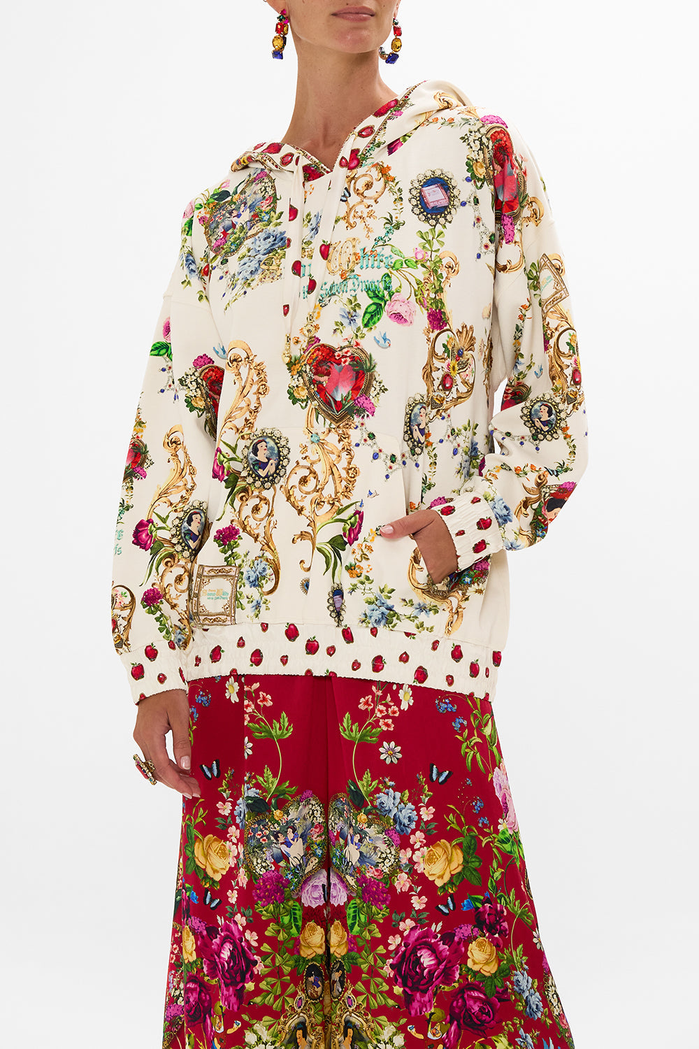 Disney CAMILLA hoodie in Just One Bite Snow White print