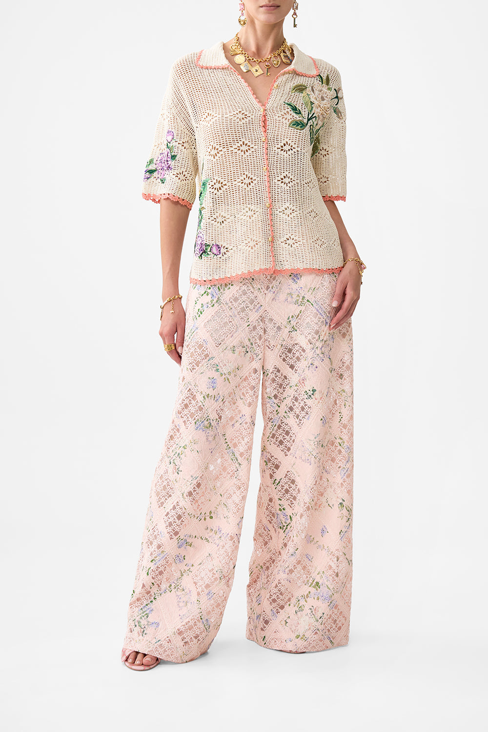 CLASSIC SHIRT- CROCHET ARCHES OF AMOR