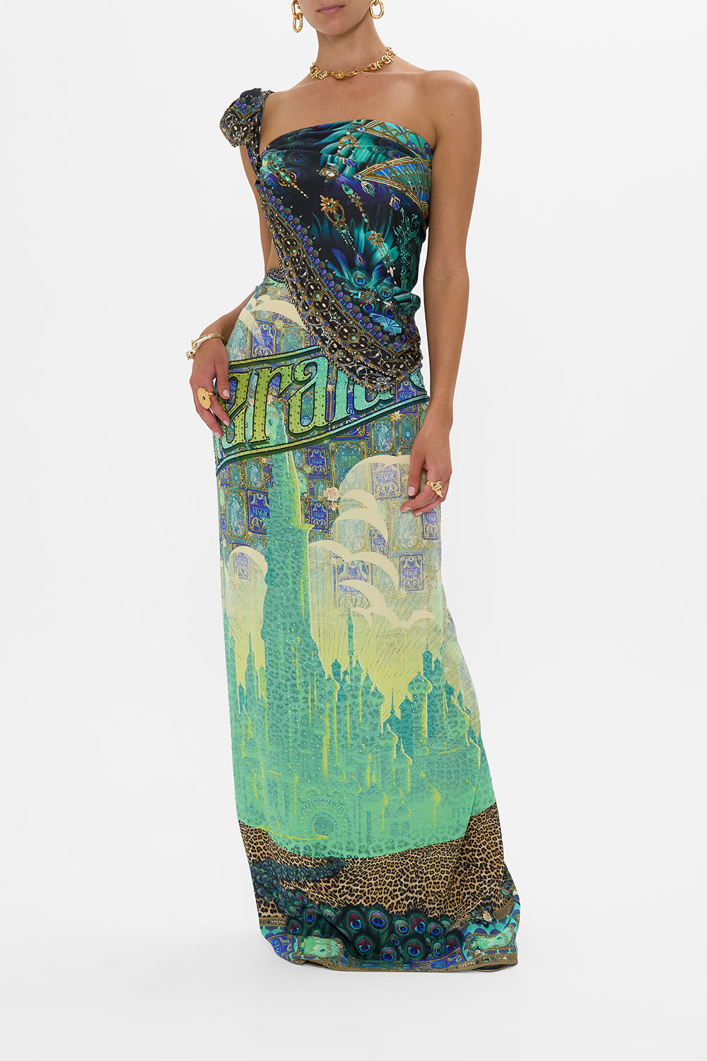 LARGE SQUARE SCARF DEFY GRAVITY