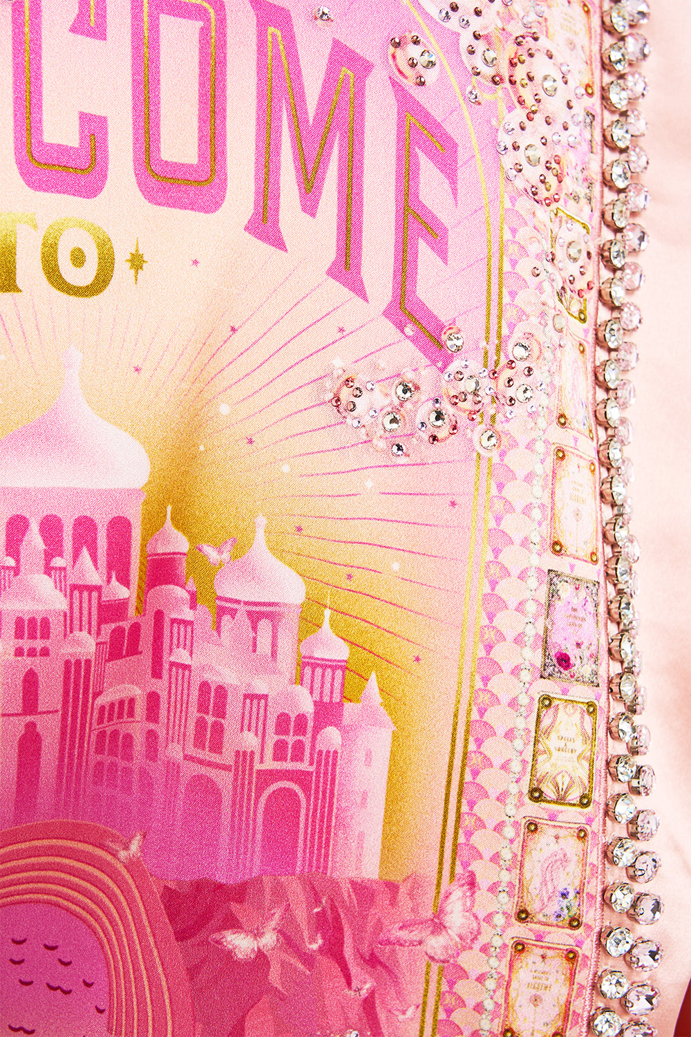 ROBE WITH NARROW COLLAR TOTALLY OZMOPOLITAN