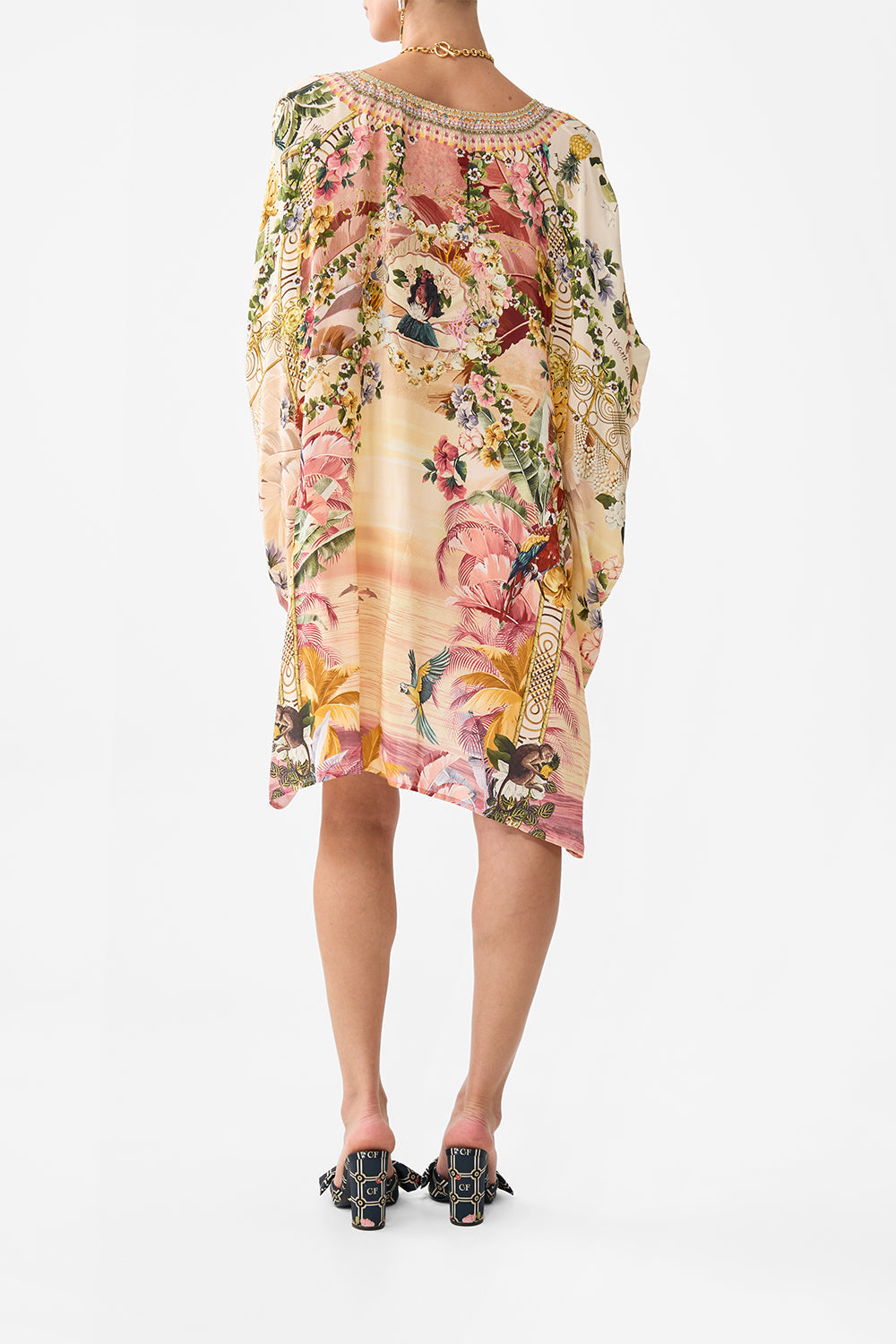 SHORT KAFTAN WITH CUFF WELCOME TO THE WHITE LOTUS