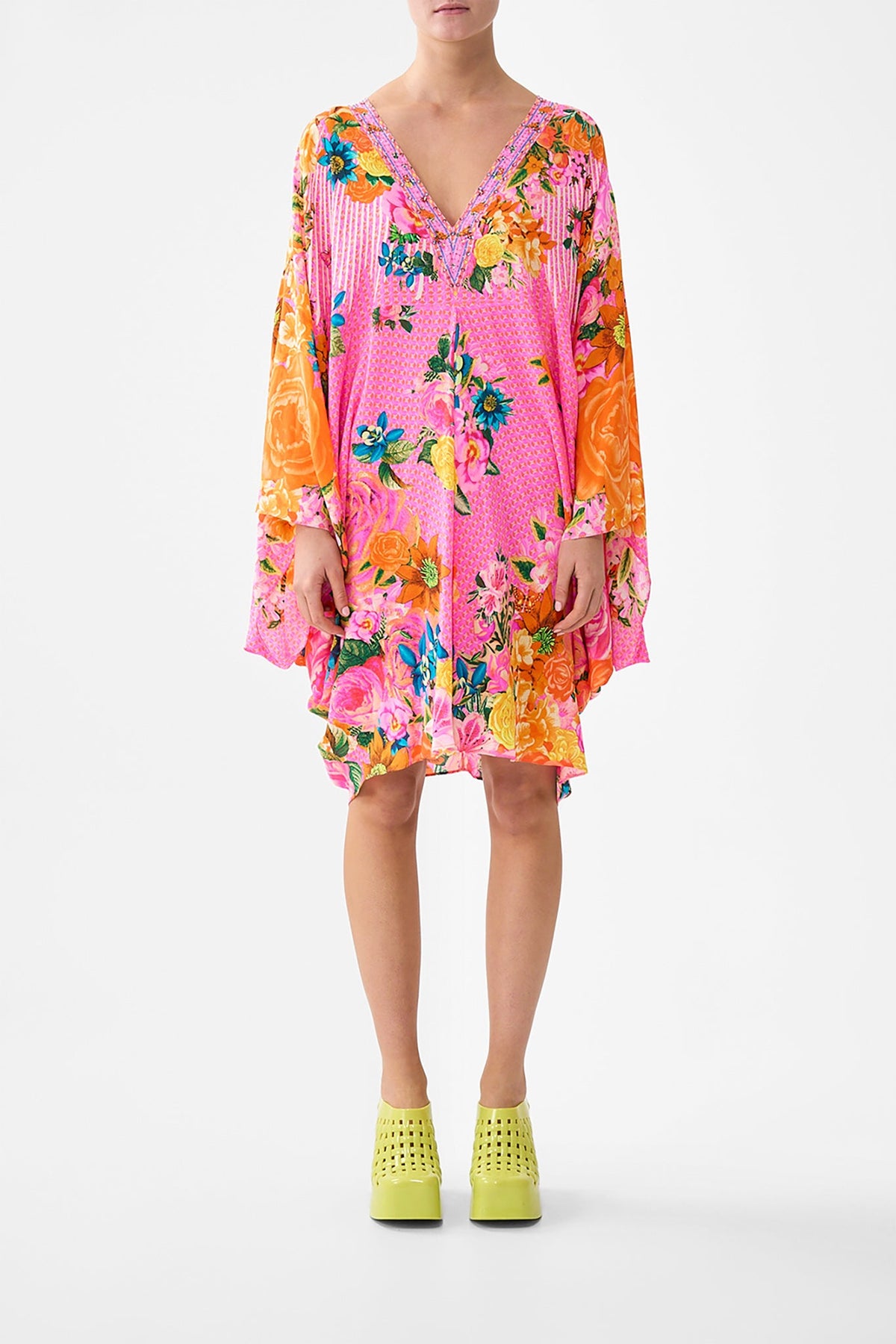 T-SHAPE SHORT KAFTAN ILLUSTRATION NATION