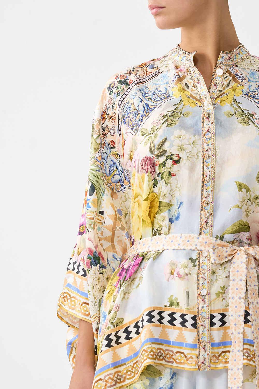 BUTTON THROUGH SCARF BLOUSE THE ARCHITECTS OF ALCÁZAR