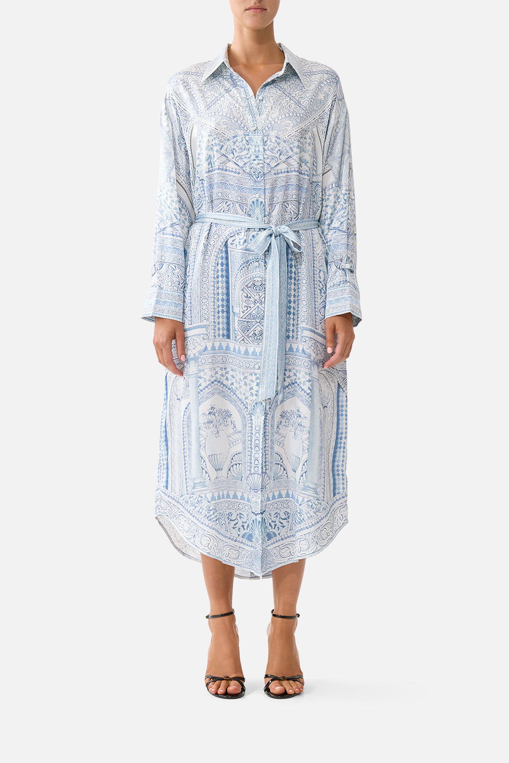 SHIRT DRESS WITH BACK BUTTON DETAIL THE HUM OF THE ALHAMBRA