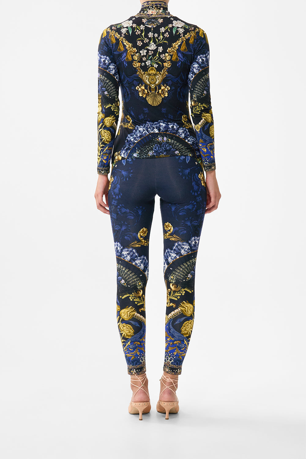 JERSEY TURTLENECK NOTES FROM THE BLUE ROOM