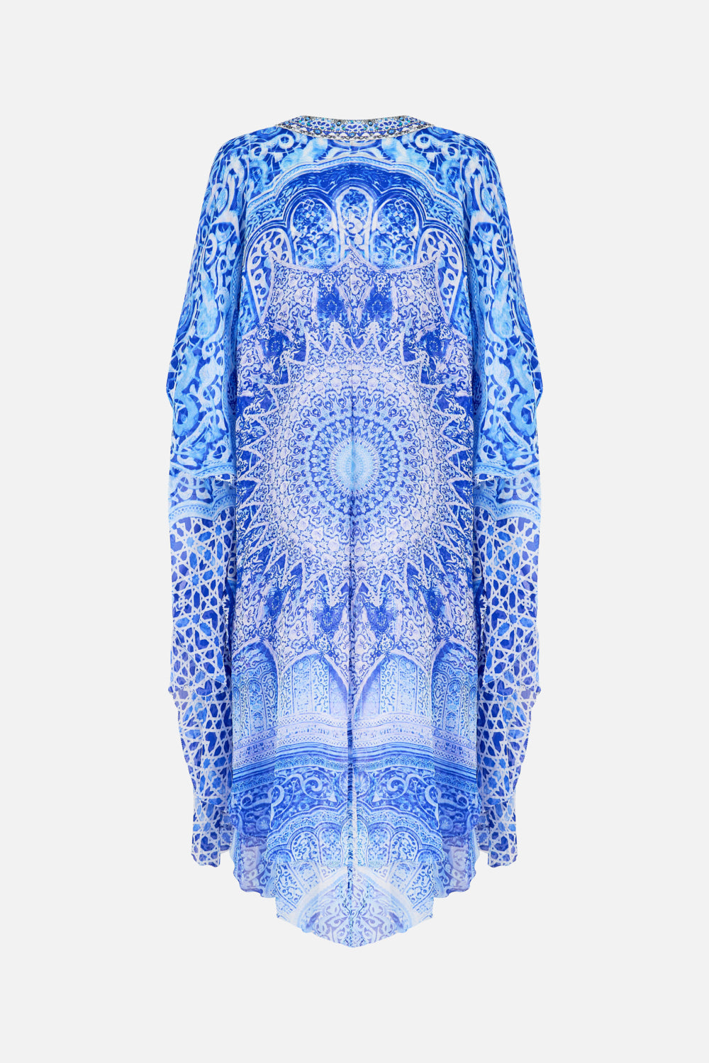 SCALLOPED EDGE LAYER THE BOSPHOROUS