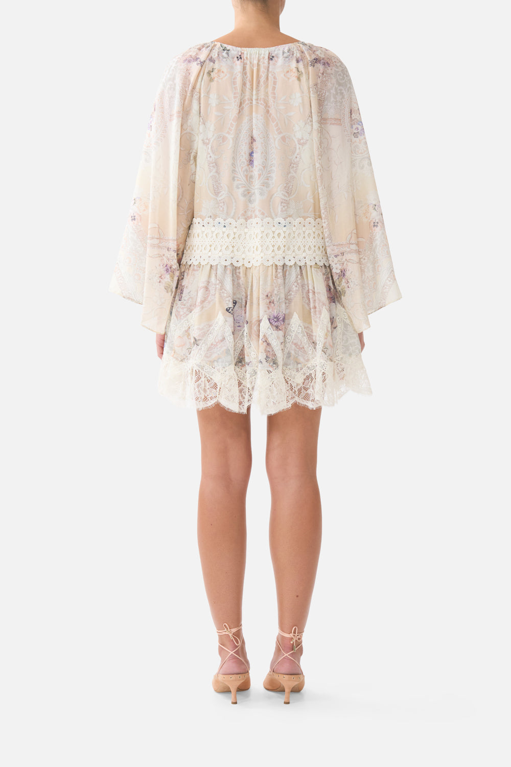 RELAXED SHORT DRESS WITH DROPPED WAIST LACED WITH LOVE