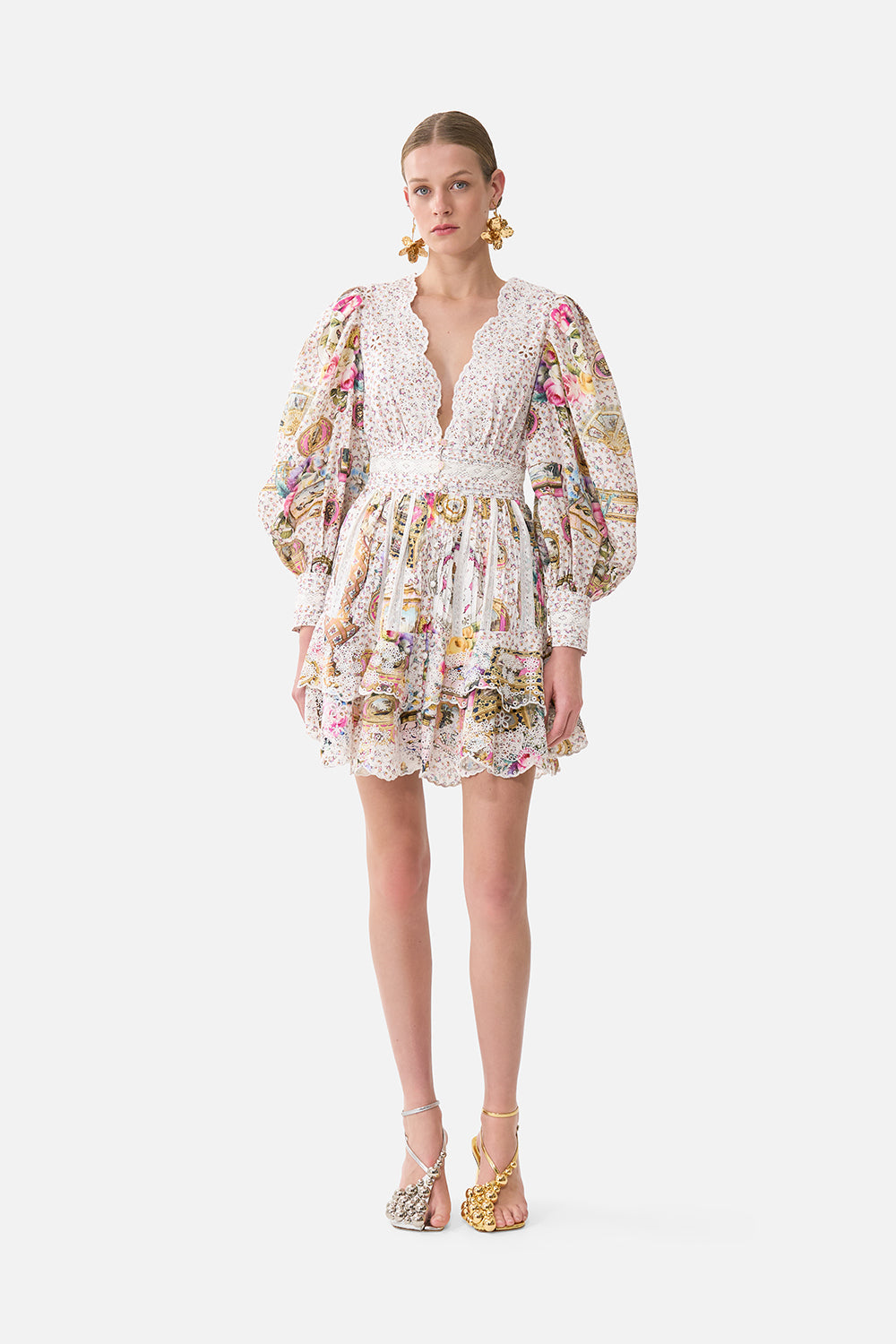 The CAMILLA LONG COAT WITH HOOD A BELOVED BOUDOIR in our print.