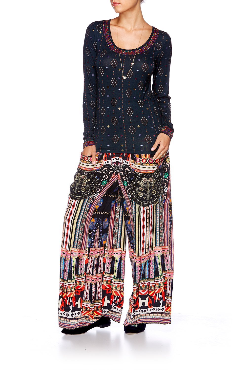 SONGS ON THE LAWN LONG SLEEVE FITTED TOP