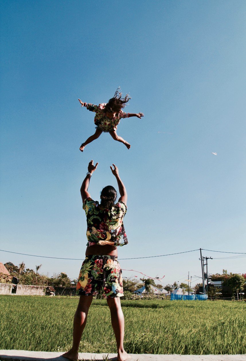 CALL ME CARMEN MENS ELASTIC WAIST BOARDSHORT