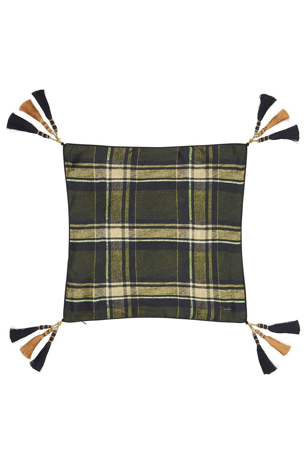 SMALL SQUARE CUSHION PLACEMENT