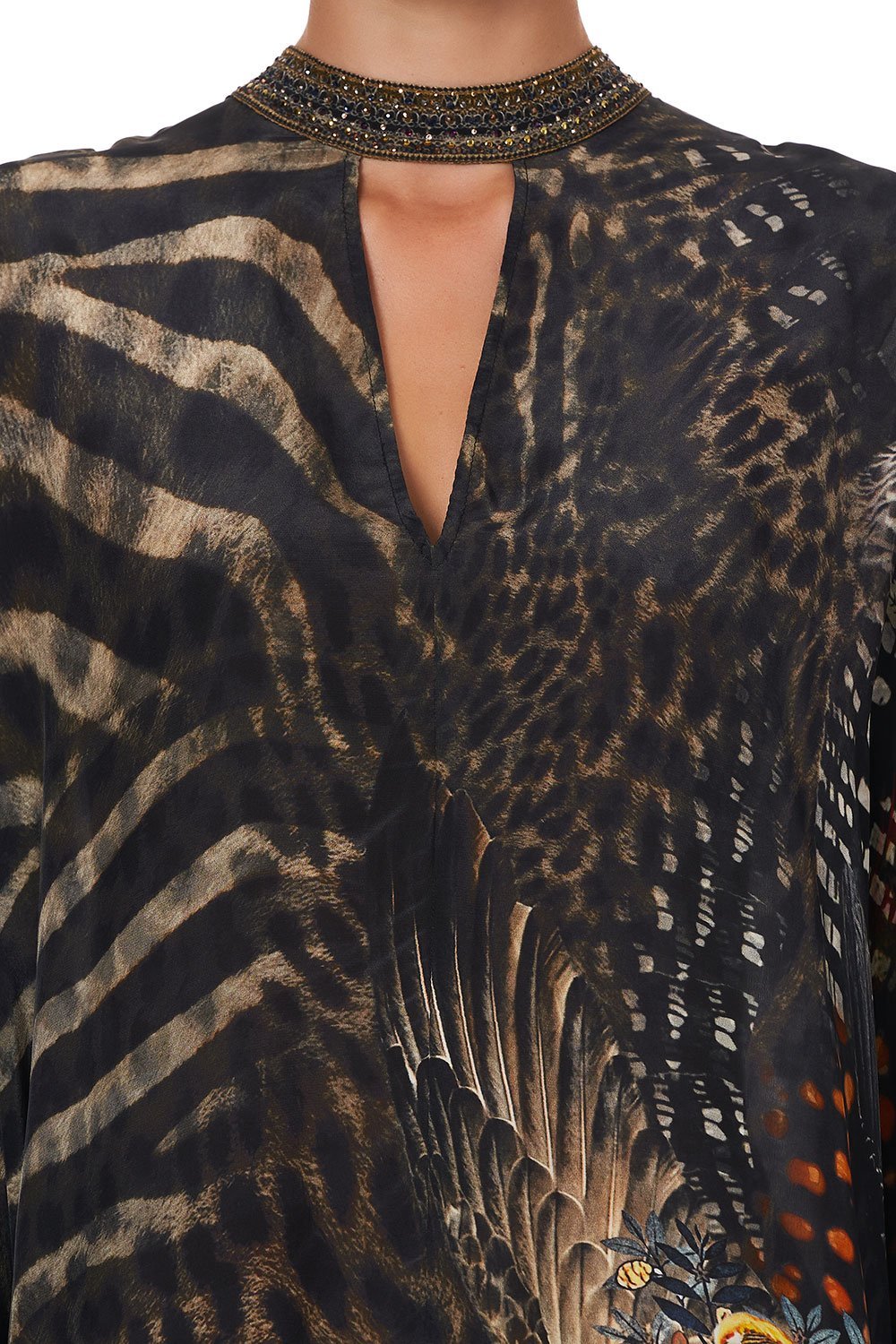 KAFTAN WITH HIGH COLLAR STAND TREASURE CHASER