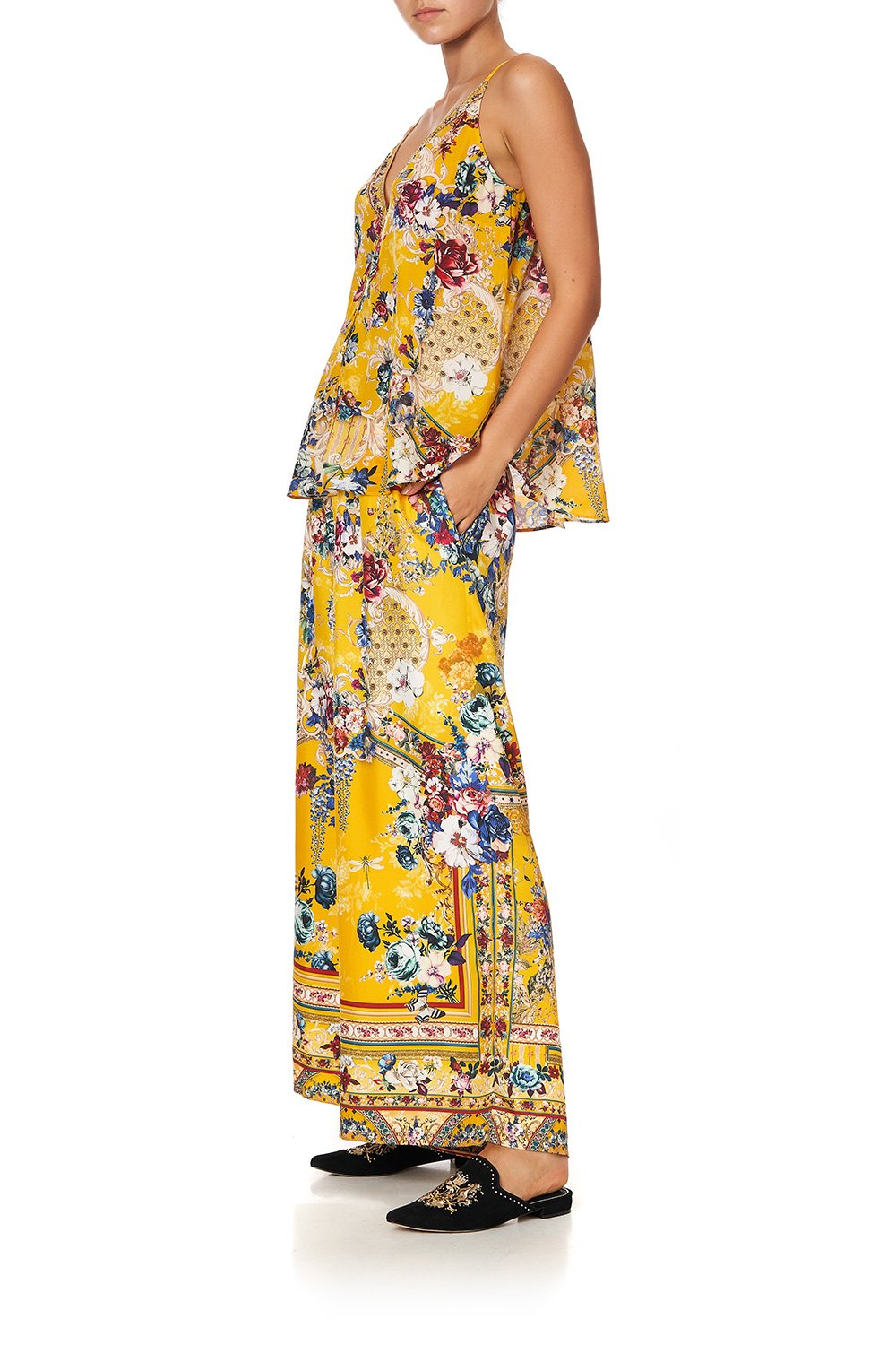 BUTTON FRONT V NECK CAMI CROWNED ROSES