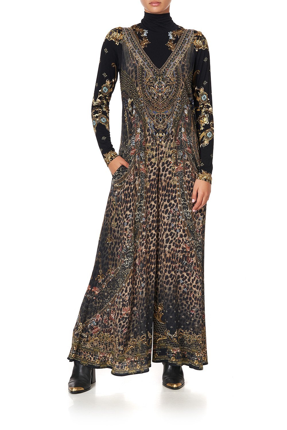 V NECK FLARED JUMPSUIT ABINGDON PALACE