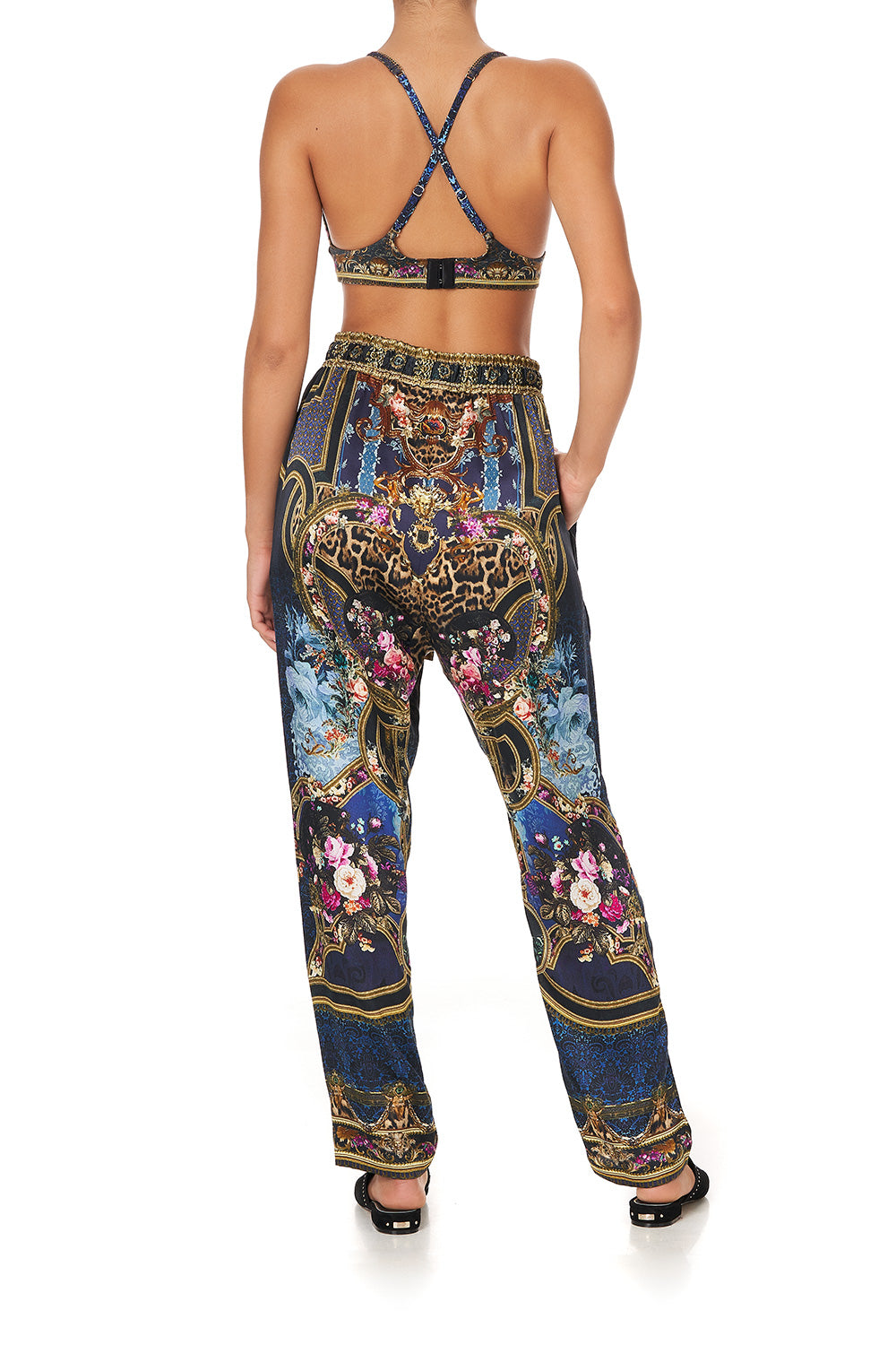 SOFT C/D BRA WITH BACK CLIP FIELDS OF TREASURE