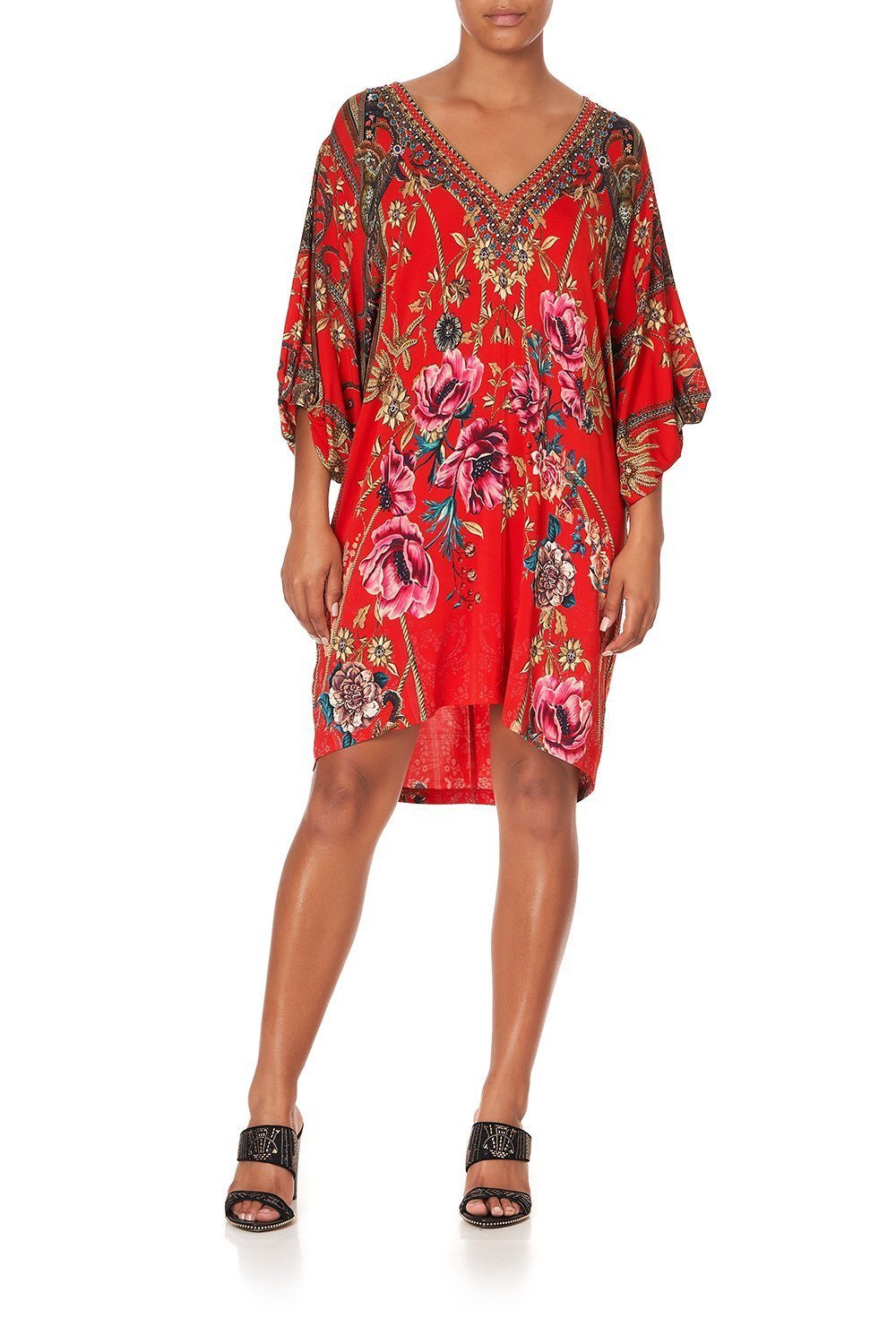 TWIST SLEEVE TUNIC AND THE QUEEN WORE RED