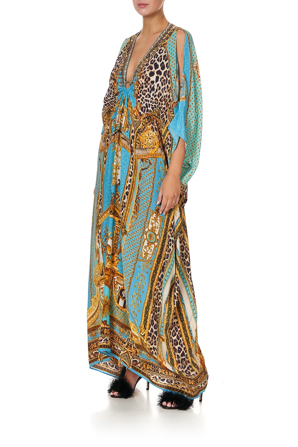 SPLIT SLEEVE KAFTAN WITH HARDWARE DRIPPING IN DECADENCE