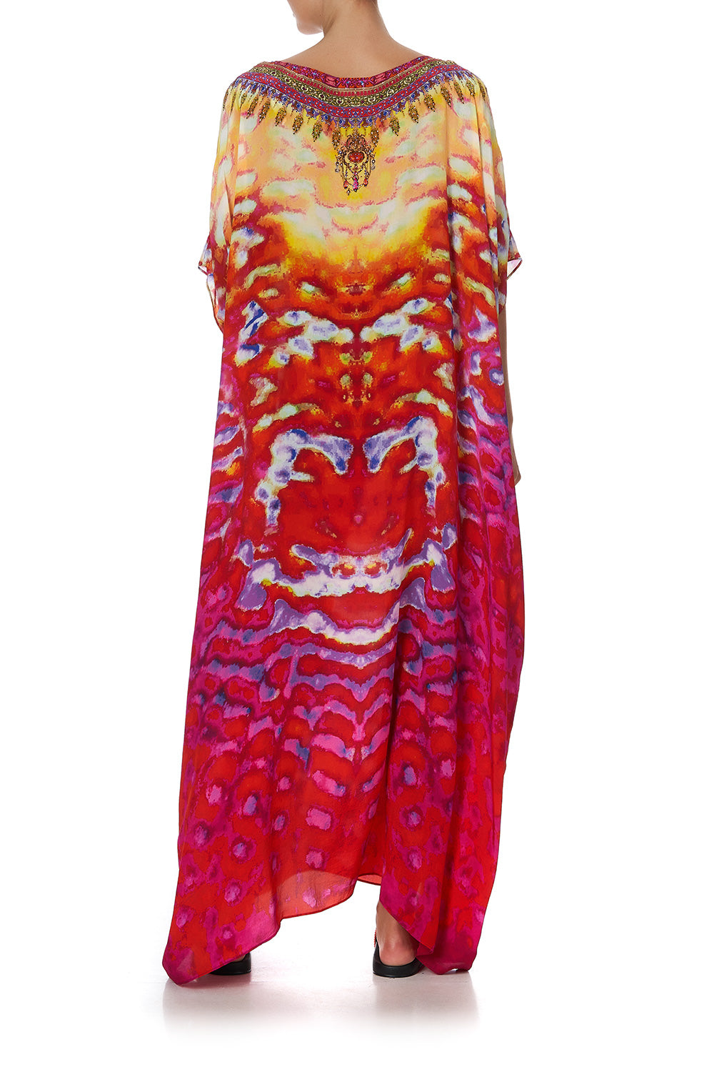 ROUND NECK KAFTAN BANSHEE BECKONS