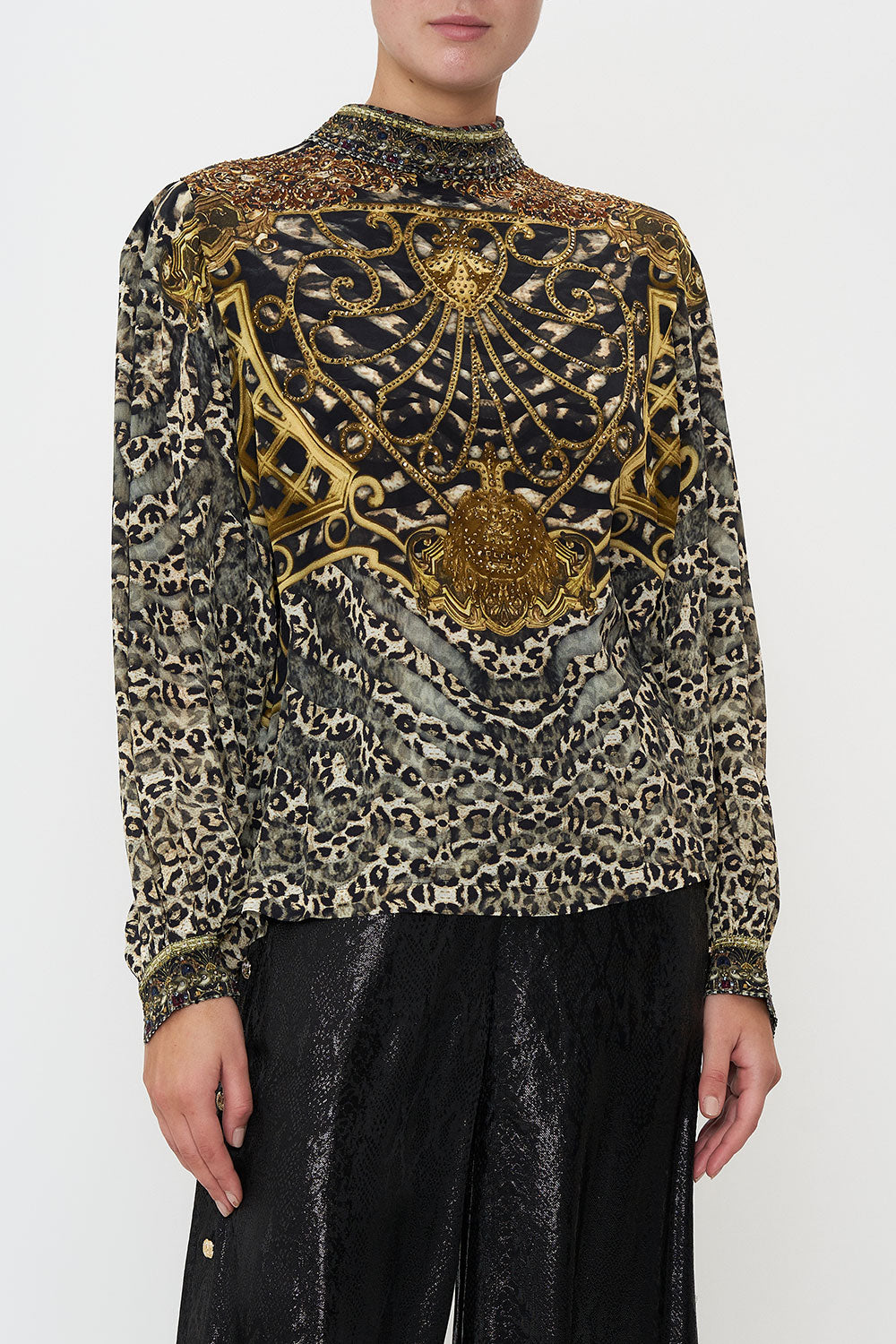 TUCKED SHOULDER TOP ARMADA