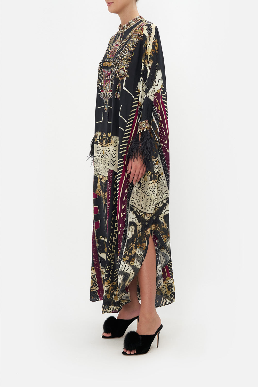 HIGH COLLAR KAFTAN WITH TIE DESERT DREAMS