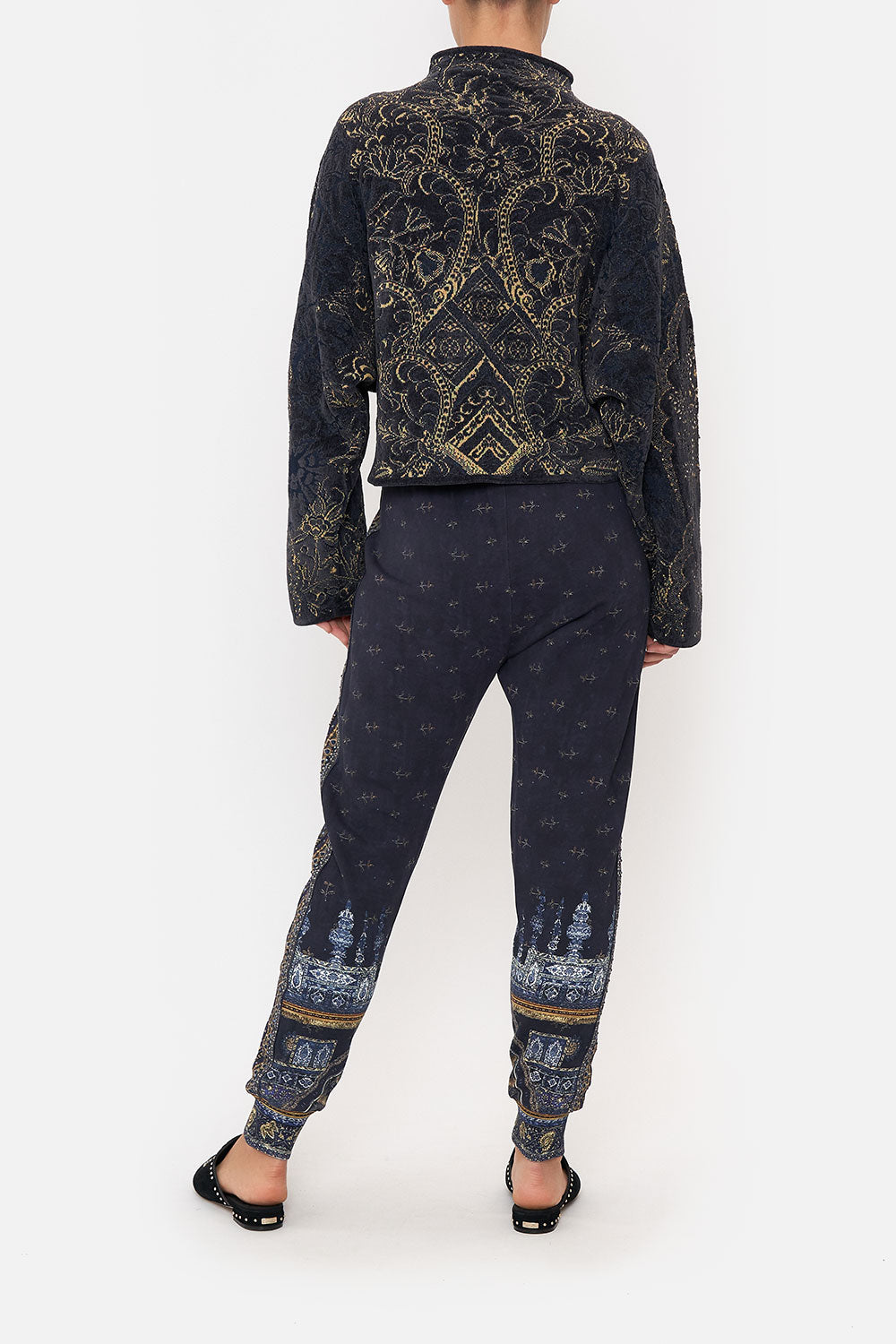 CROPPED FUNNEL NECK KNIT FOREVER FAMILY