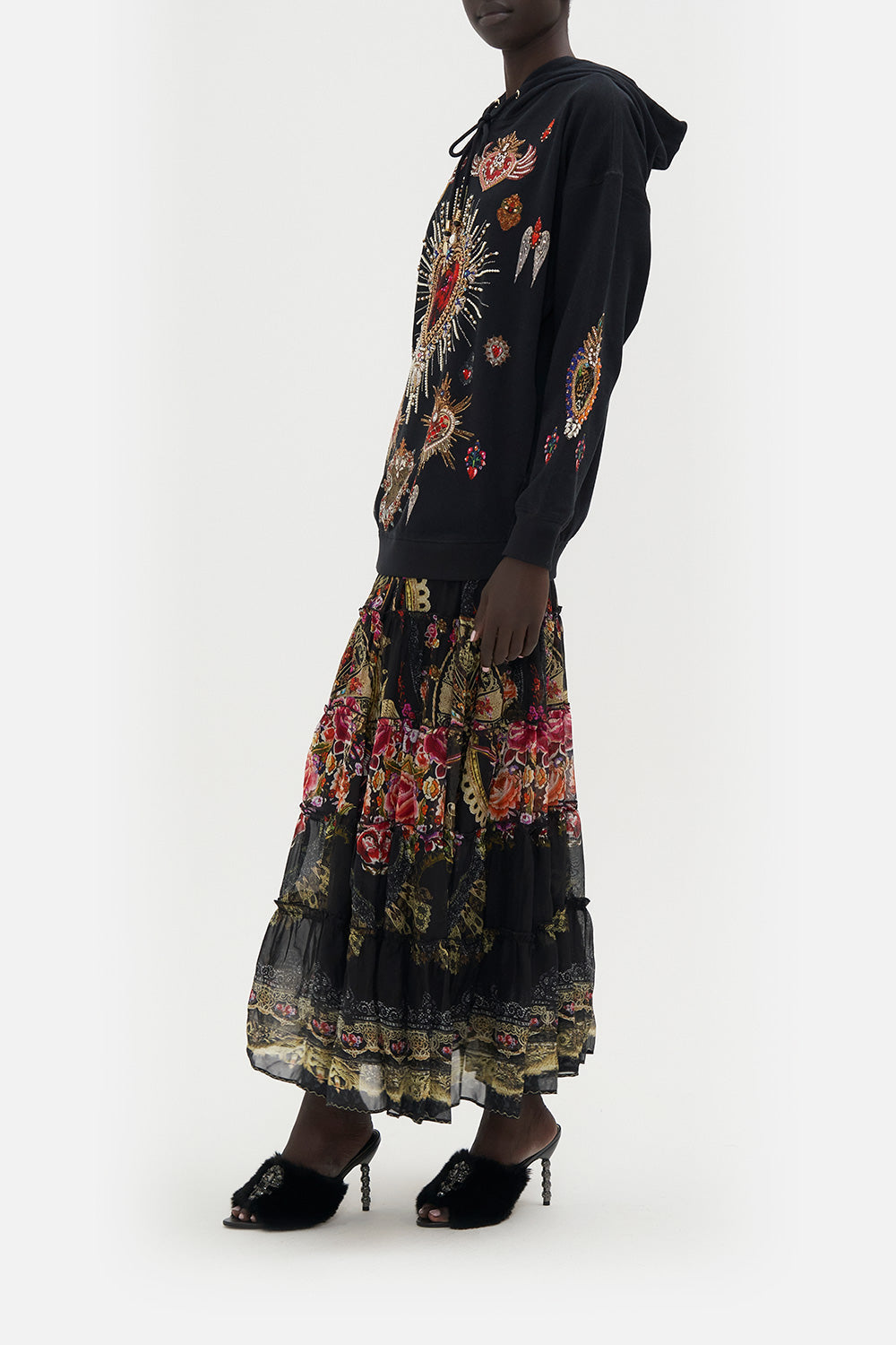 HOODY WITH POCKETS DANCE WITH DUENDE