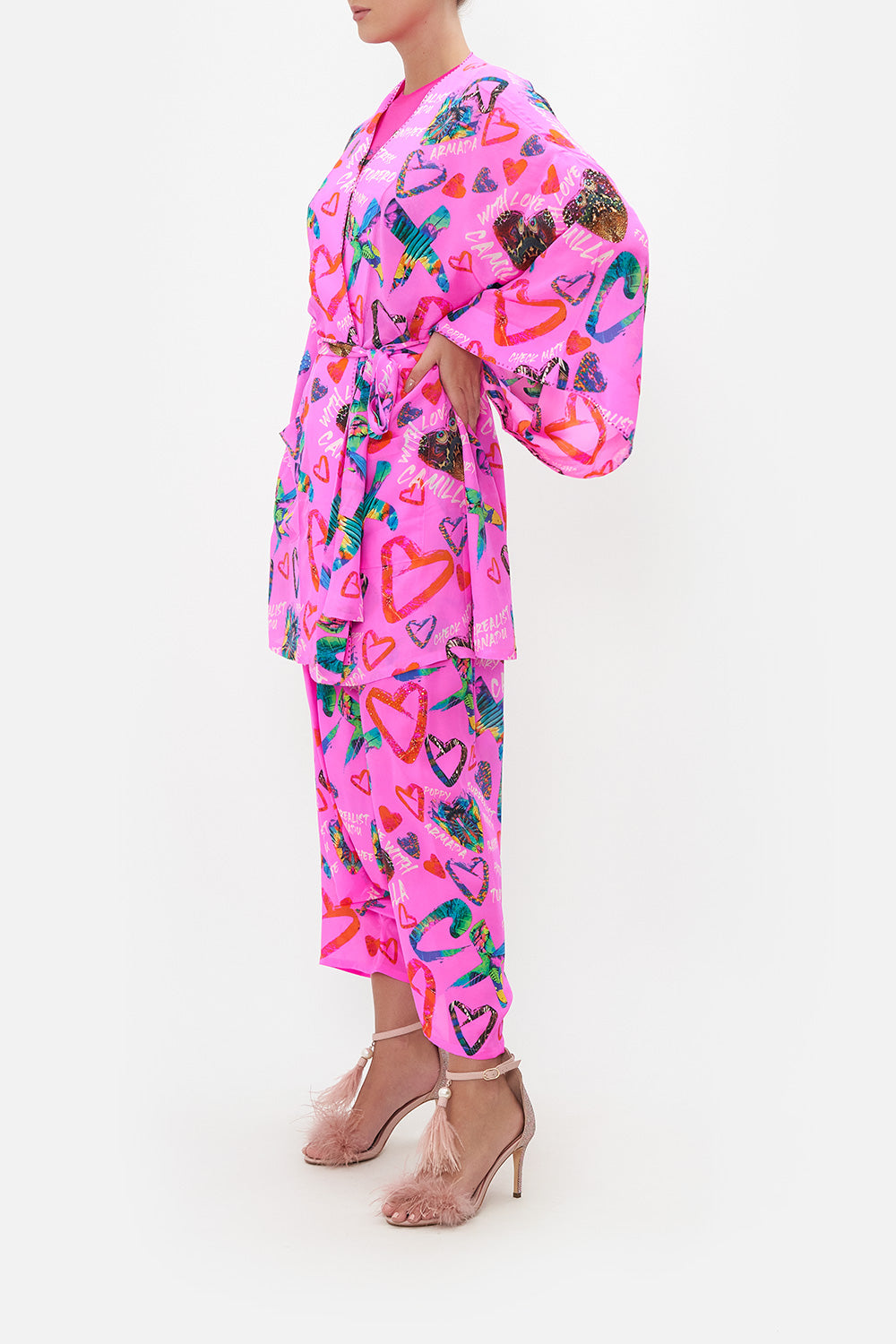 KIMONO WITH TIE BELT WRITINGS ON THE WALL