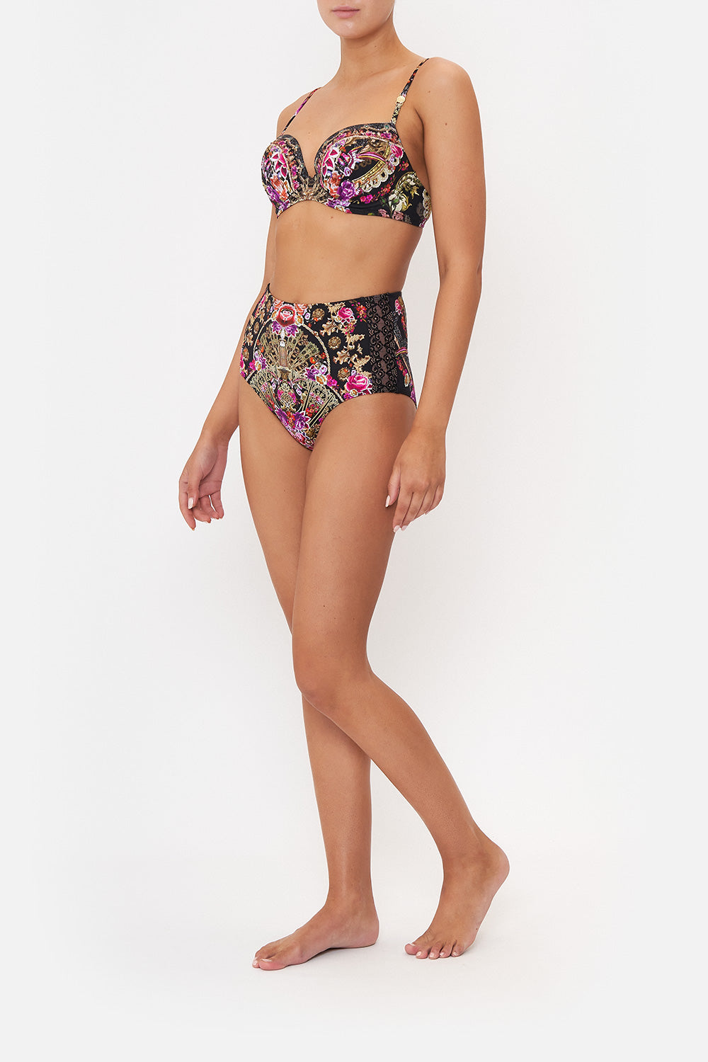 MOULDED PLUNGE BRA DANCE WITH DUENDE