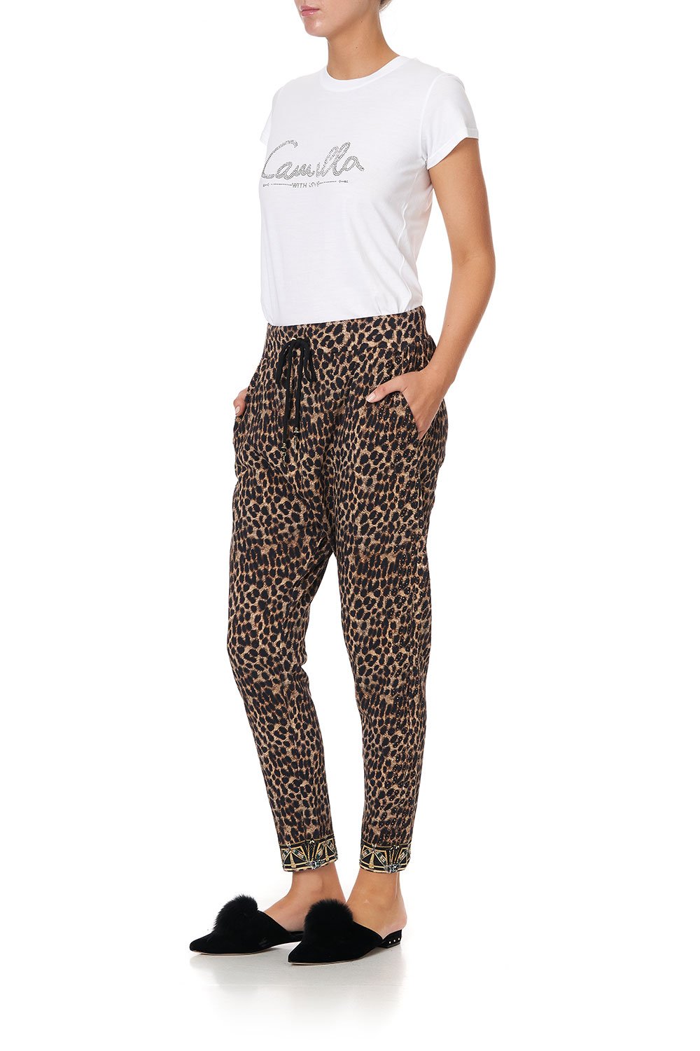 SLIM FIT ROUND NECK T-SHIRT LOGO CAPSULE