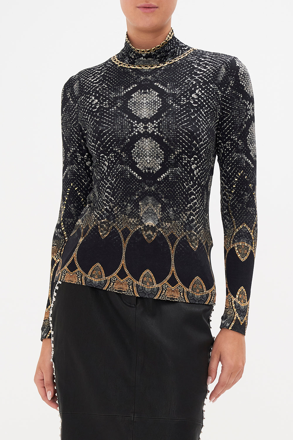 JERSEY TURTLENECK WILD HORSES