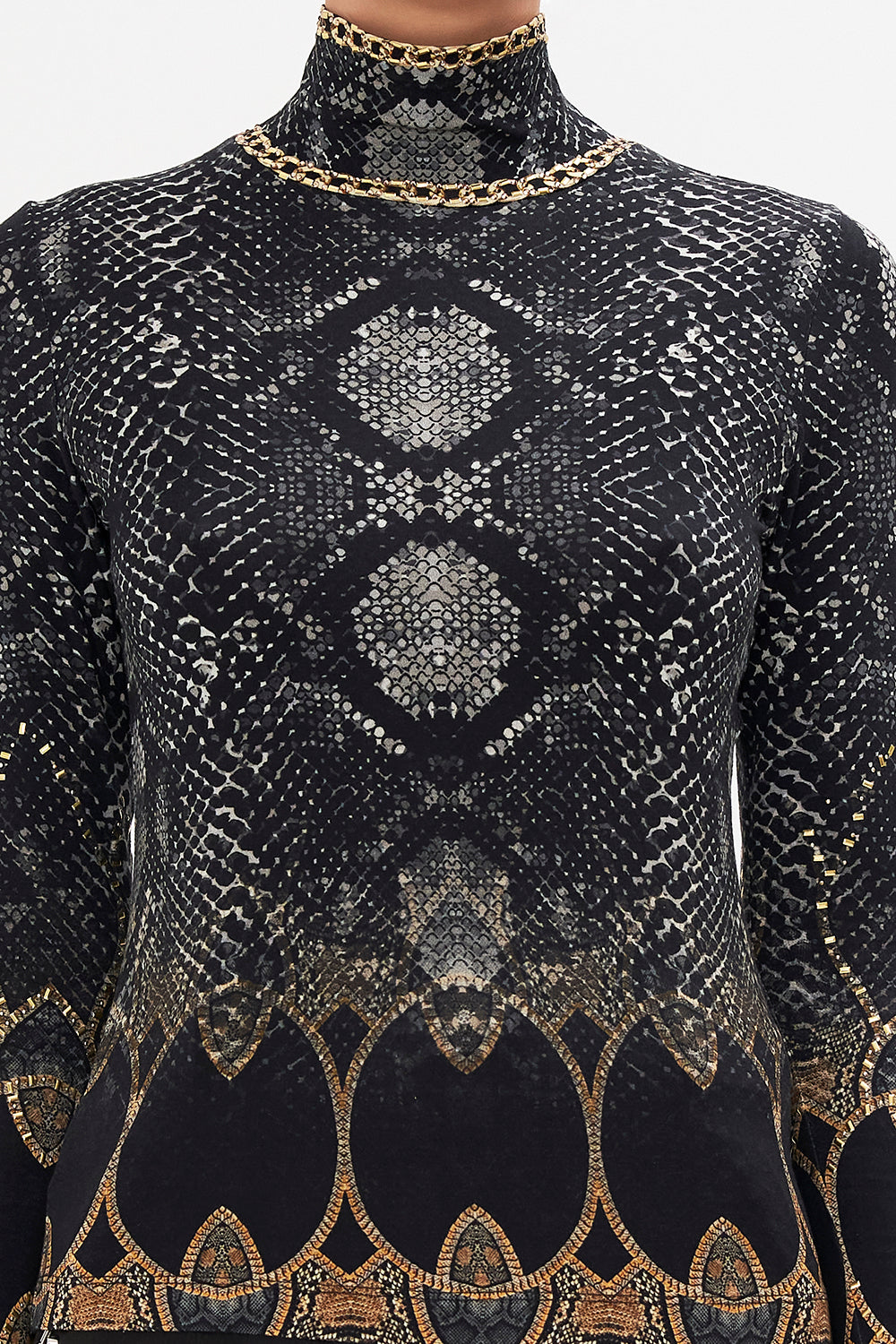 JERSEY TURTLENECK WILD HORSES