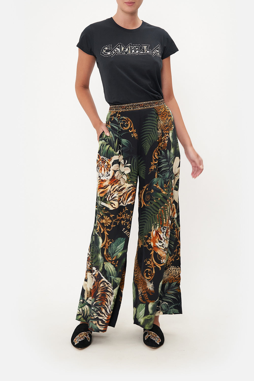 SLIM FIT ROUND NECK T-SHIRT EASY TIGER