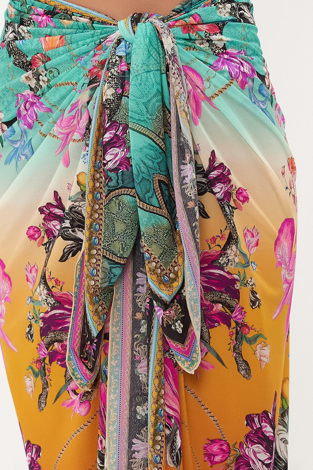 LONG SARONG VIPER ROOM