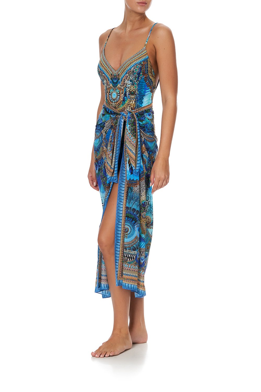 LONG SARONG TEMPLE TEMPTRESS