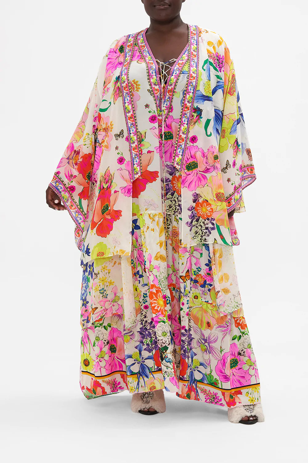 Front view of curvy model wearing CAMILLA plus size silk kimono in Fairy Gang print