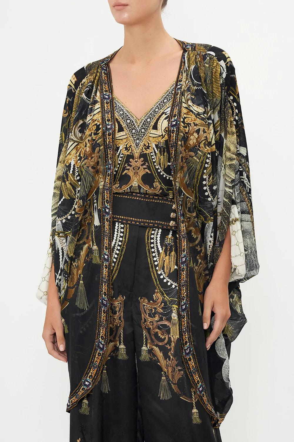 SHORT GATHERED LAYER WITH DRAPED SHOULDER RAVIN RAVEN