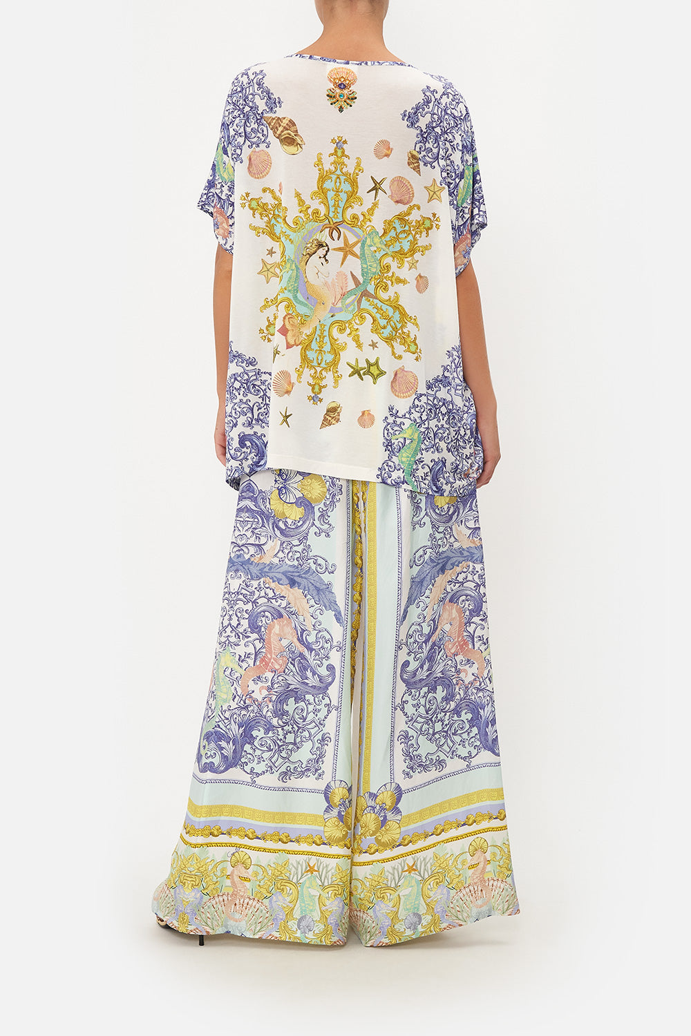 LOOSE FIT ROUND NECK TEE STAR OF THE SEA