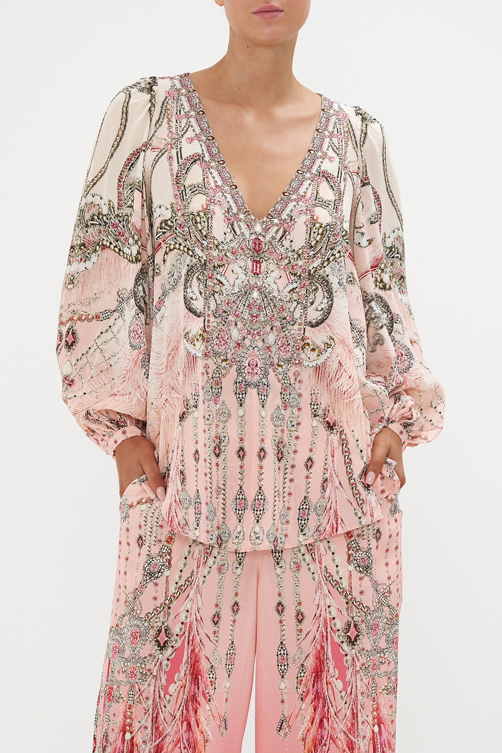 V NECK BLOUSON SLEEVE BLOUSE STARSHIP SISTAS