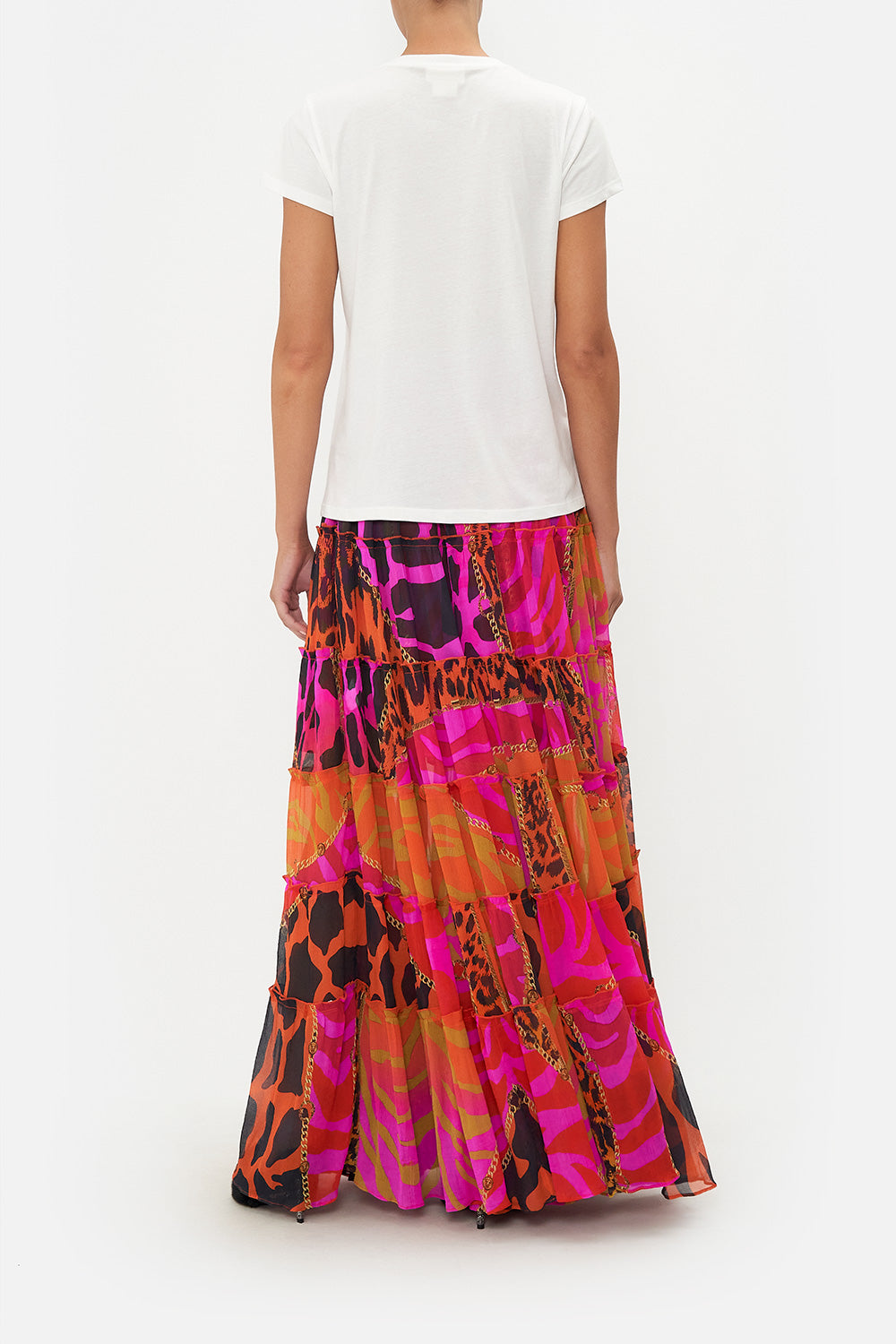 SLIM FIT ROUND NECK T-SHIRT ALWAYS CHANGE YOUR SPOTS