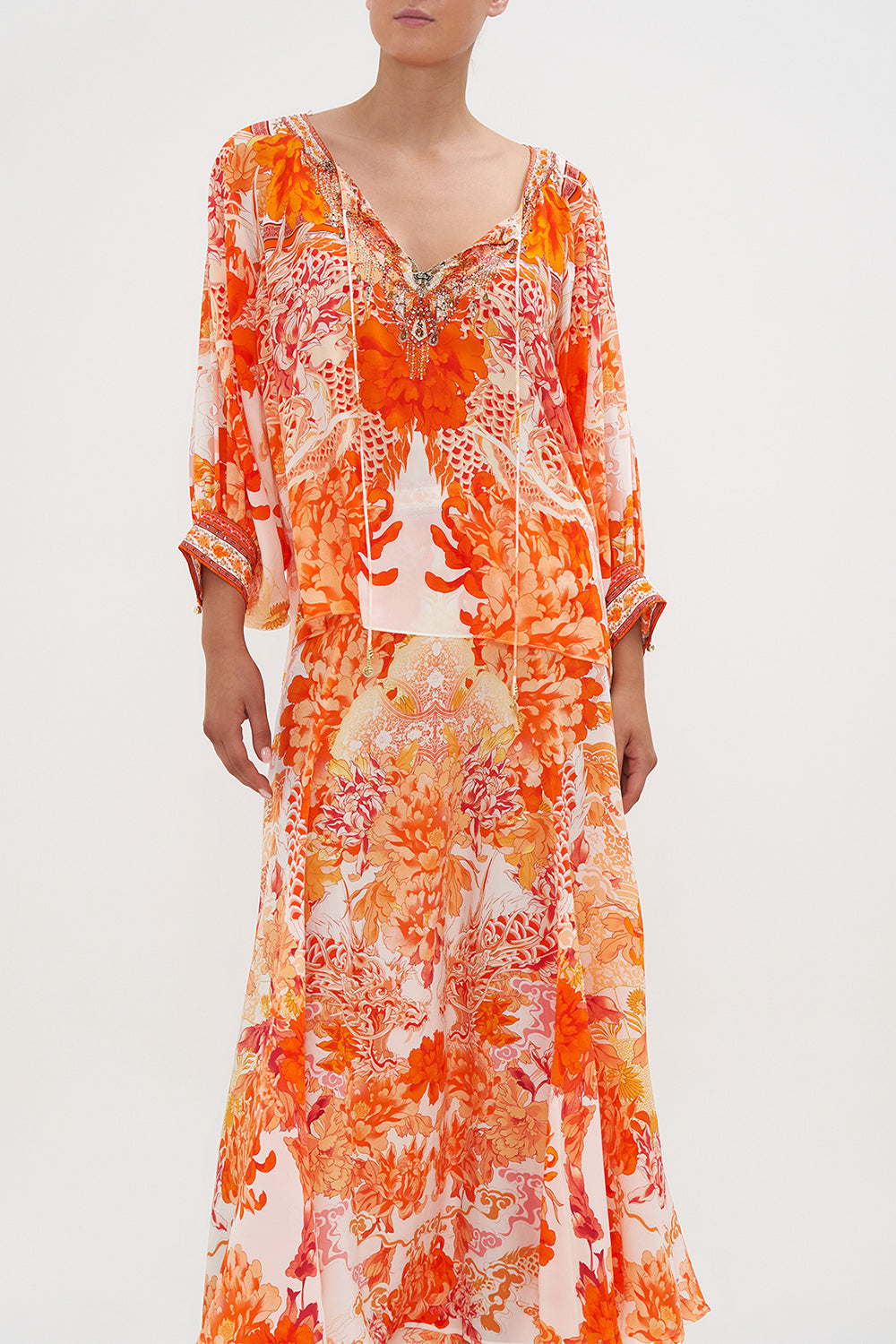 RAGLAN SLEEVE BLOUSE WITH CUFF DRAGON MOTHER